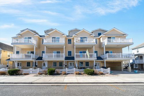 apt-103-110 W Walnut Ave, North Wildwood, NJ, 08260-3114 | Card Image