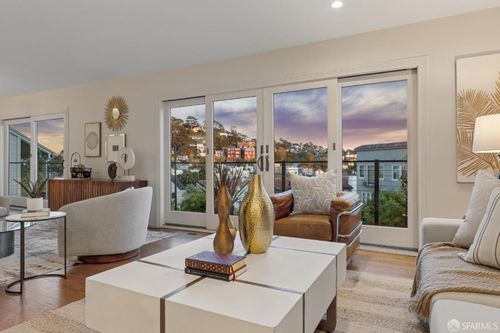 34 Dorantes Avenue, San Francisco, CA, 94116 | Card Image