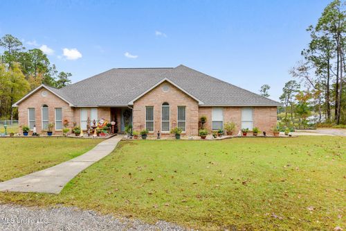 14449 Pine Ridge Rd, Vancleave, MS, 39565-9695 | Card Image