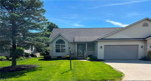611 Pond View Cir Nw, Strasburg, OH, 44680-9715 | Card Image