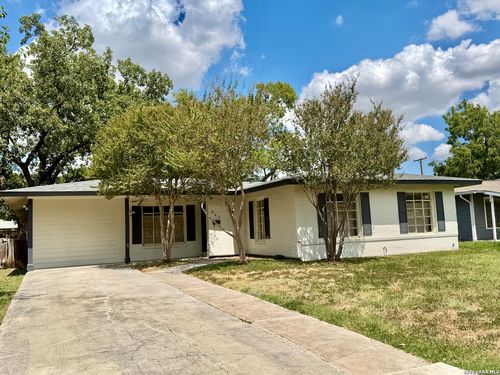543 Brightwood Pl, San Antonio, TX, 78209-3452 | Card Image