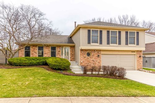 5195 Castaway Ln, Hoffman Estates, IL, 60010-5513 | Card Image