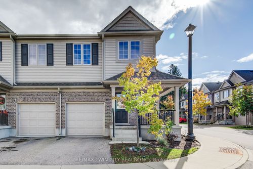 40-50 Pinnacle Dr, Kitchener, ON, N2P0H8 | Card Image