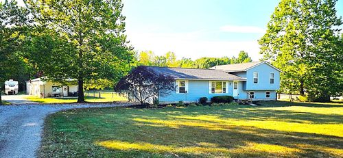 9061 Nichols Ln, Johnstown, OH, 43031-8139 | Card Image