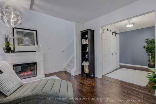 16-502 Essa Rd, Barrie, ON, L4N7L4 | Card Image