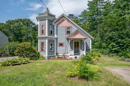 58 North St, Milford, NH, 03055-4019 | Card Image