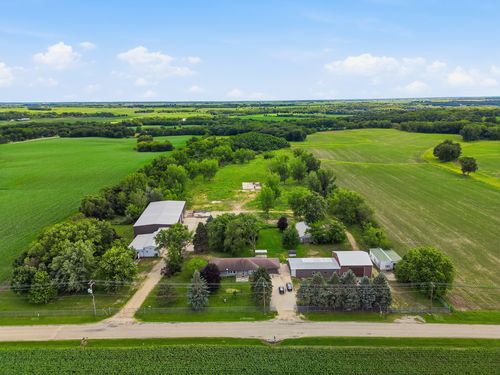 519 Kilgore Rd, Dixon, IL, 61021-8705 | Card Image