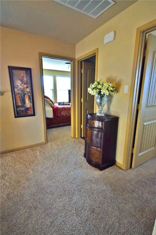 loft area | Image 18