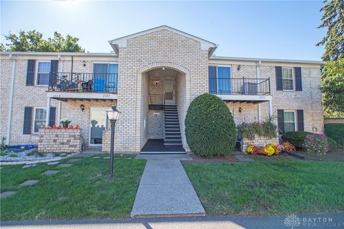 2223 Crew Cir, Dayton, OH, 45439-3250 | Card Image