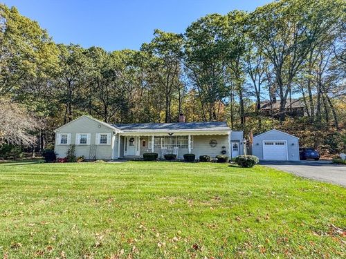 793 Bernardston Rd, Greenfield, MA, 01301-1162 | Card Image