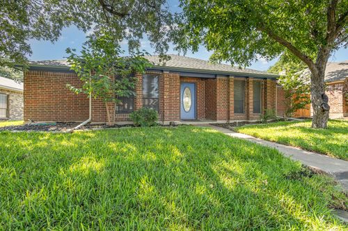 3418 Jonquil Ln, Rowlett, TX, 75089-7072 | Card Image