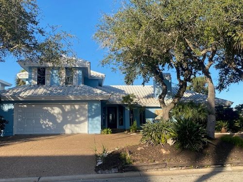 43 Blue Heron Dr, Rockport, TX, 78382-3711 | Card Image