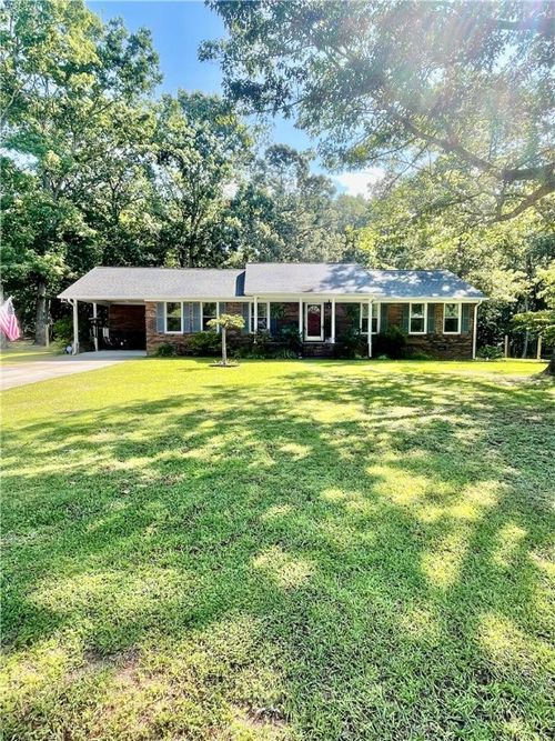 201 Autumn Drive, Williamston, SC, 29697 | Card Image