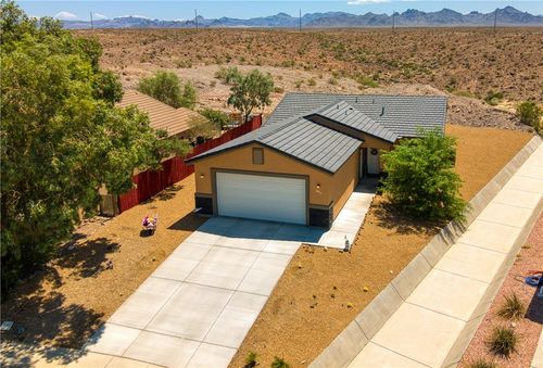 3492 Tres Alamos Dr, Bullhead City, AZ, 86442-8651 | Card Image