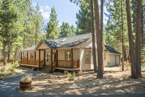 56718 Bandley Rd, Bend, OR, 97707-2075 | Card Image
