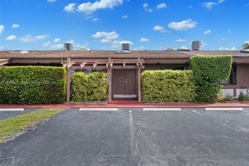 2679 Parkview Dr, Hallandale Beach, FL, 33009 | Card Image
