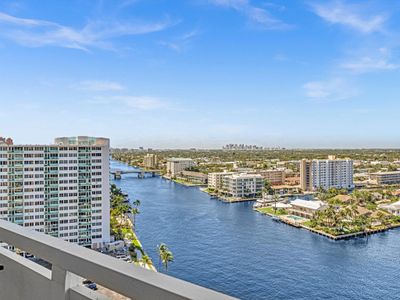 Massive intracoastal view | Image 1