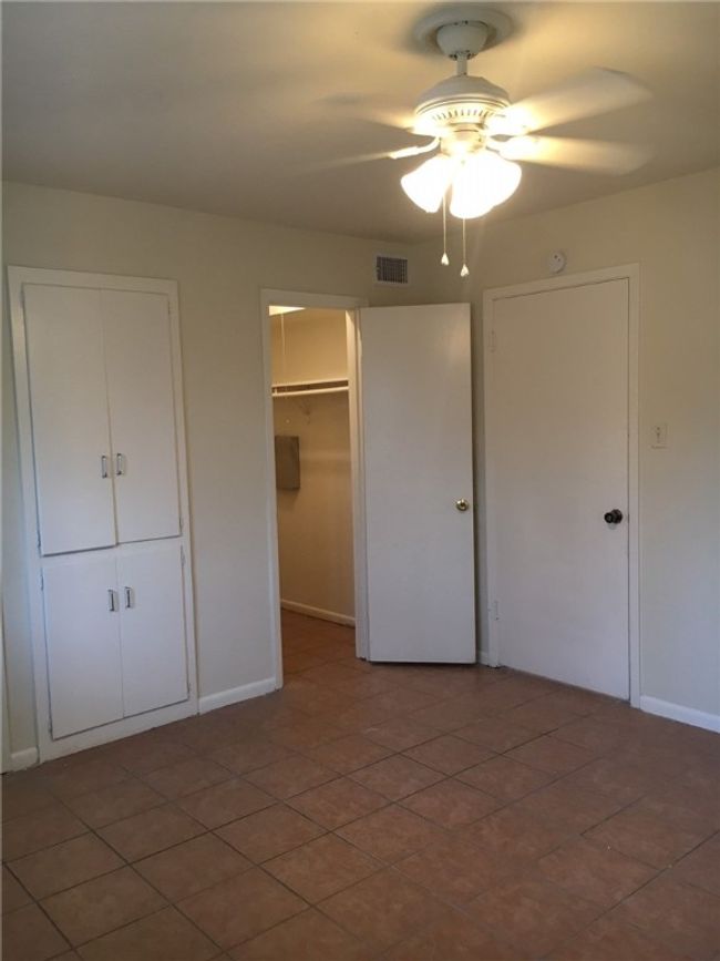 APT-5 - 5213 Joe Sayers Ave, Condo with 1 bedrooms, 1 bathrooms and 1 parking in Austin TX | Image 8