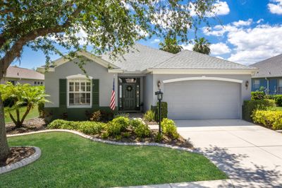 7144 Spikerush Court, House other with 3 bedrooms, 3 bathrooms and null parking in Lakewood Ranch FL | Image 2