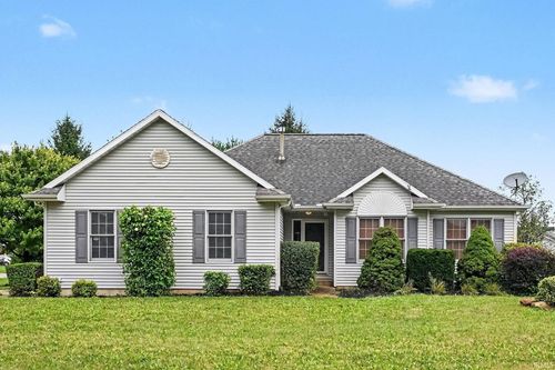 1458 Rutland Ct, Winona Lake, IN, 46590-5600 | Card Image