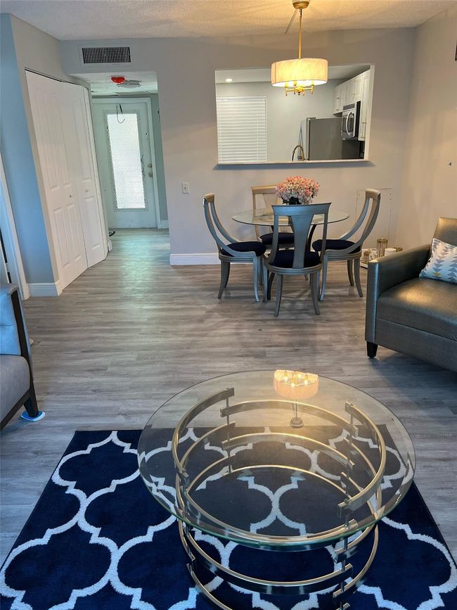 APT-209 - 9070 Lime Bay Blvd, Condo with 1 bedrooms, 2 bathrooms and null parking in Tamarac FL | Image 11