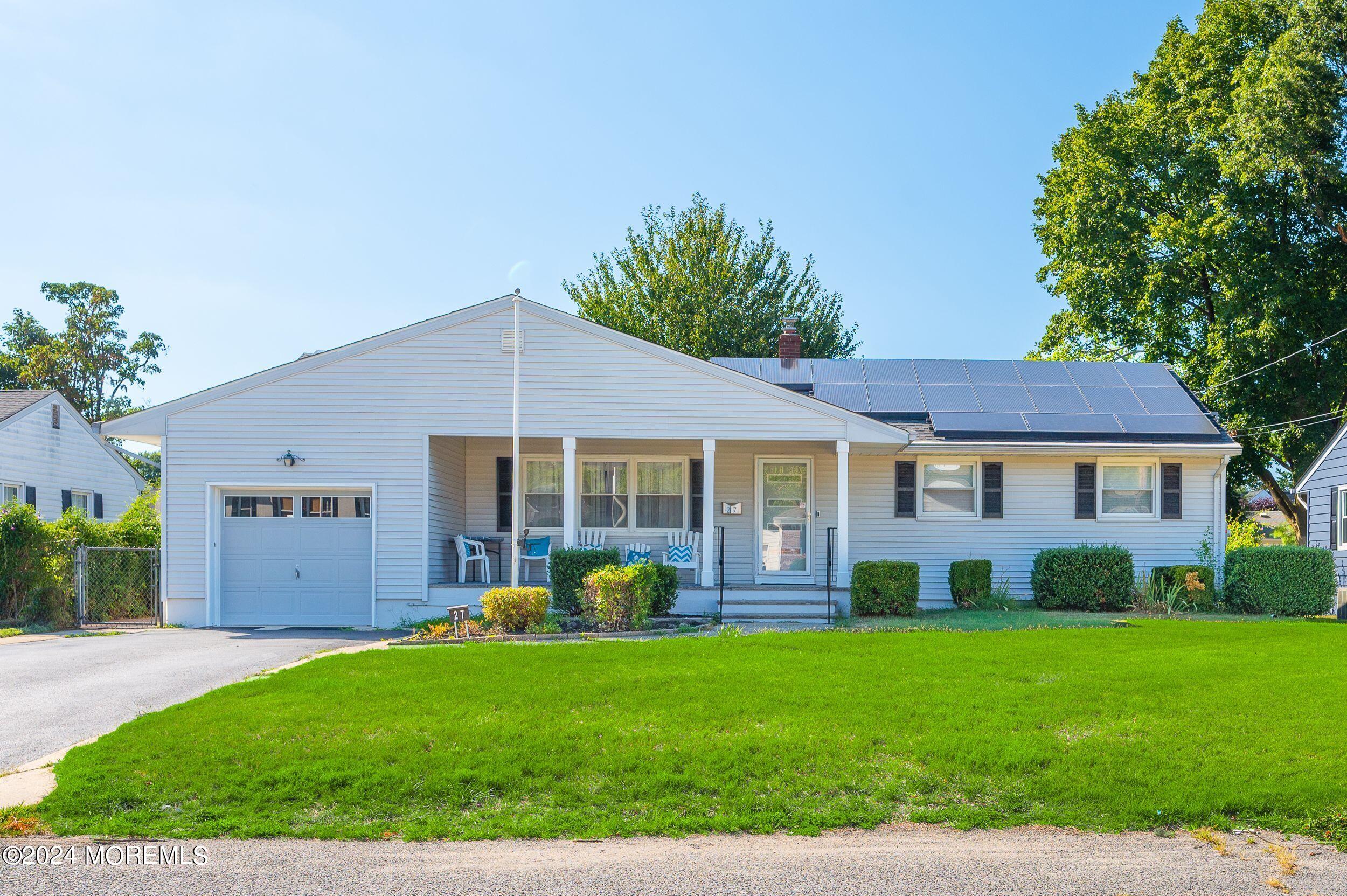 Bampton Pl, West Long Branch, NJ 07764