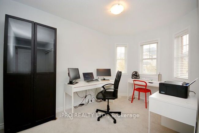 867 Fowles Crt, House attached with 4 bedrooms, 3 bathrooms and 2 parking in Milton ON | Image 38