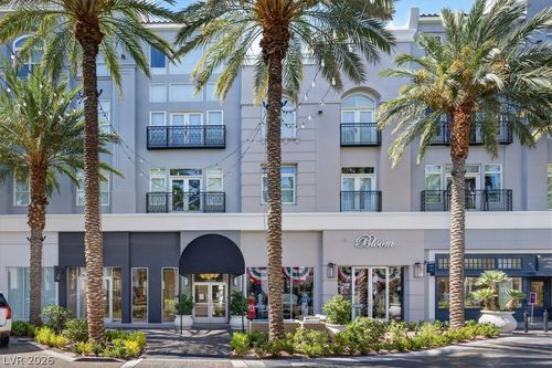 3221-2220 Village Walk Dr, Henderson, NV, 89052-7803 | Card Image