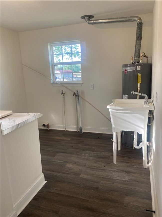 Mud Room | Image 9
