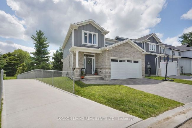37 - 22701 Adelaide Rd, Condo with 4 bedrooms, 3 bathrooms and 2 parking in Mount Brydges ON | Image 9