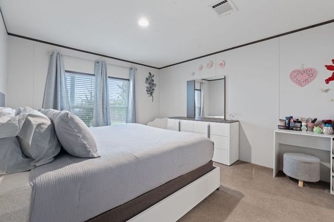 121 Fate Ct, House other with 4 bedrooms, 2 bathrooms and 4 parking in Kyle TX | Image 13