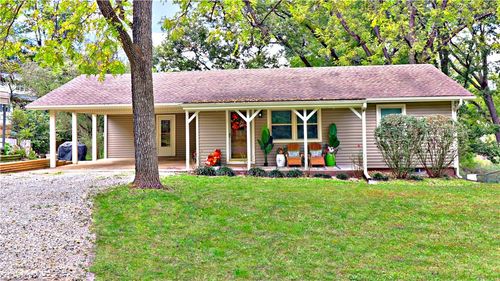 19135 Shoreline Way, Fayetteville, AR, 72703-9482 | Card Image