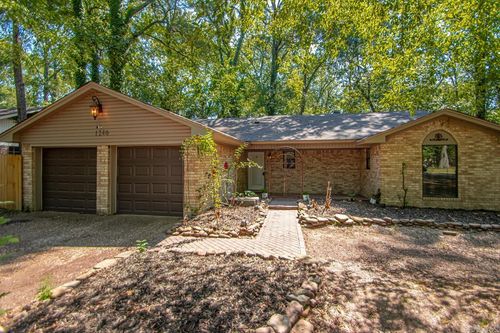 1240 Salem Rd, Conway, AR, 72034-3556 | Card Image