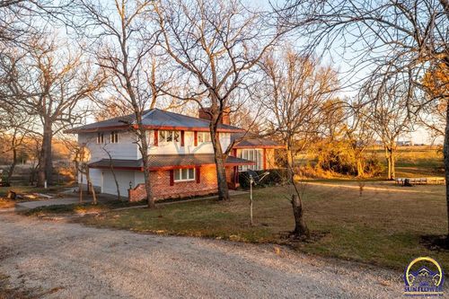 18409 Harveyville Rd, Harveyville, KS, 66431 | Card Image