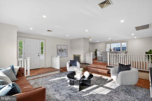 1217 Parkerville Rd, KENNETT SQUARE, PA, 19348-2112 | Card Image