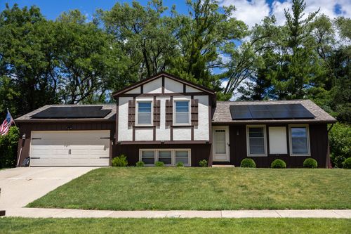 800 Marston Ave, Glen Ellyn, IL, 60137-6849 | Card Image