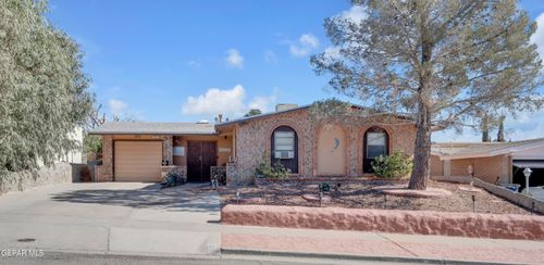 608 Centennial Dr, El Paso, TX, 79912-1310 | Card Image