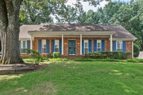 8007 Steven Franklin Dr, Bartlett, TN, 38133-2050 | Card Image