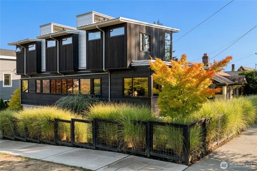 4030 Meridian Ave N, Seattle, WA, 98103-8306 | Card Image
