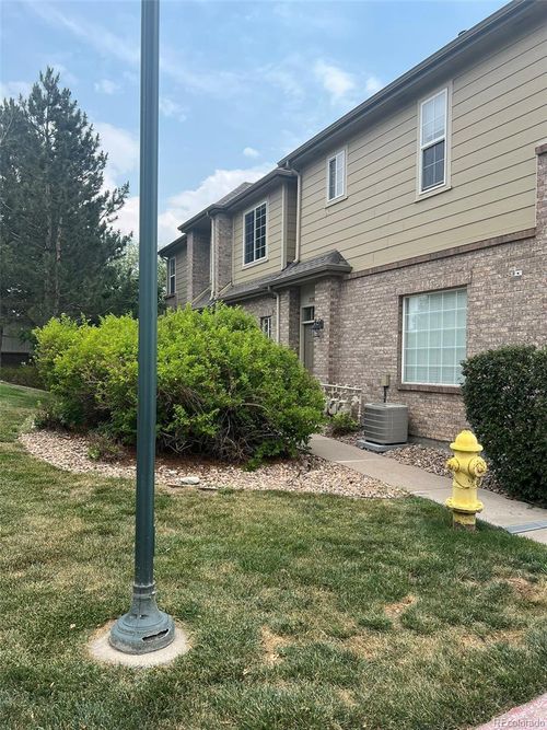 a-220 Granby Way, Aurora, CO, 80011-9157 | Card Image