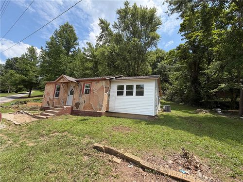 300 N Parrott Dr, Huntsville, AR, 72740 | Card Image
