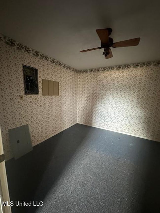 t39 | Image 39
