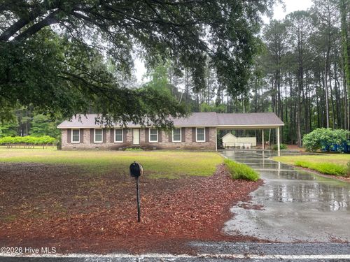 209 Sunset Park Road, Bladenboro, NC, 28320 | Card Image