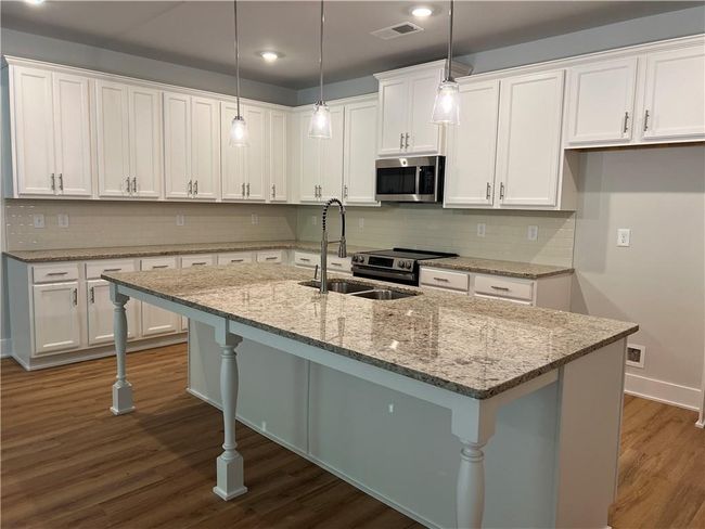 2562 Harbor View Ct, Townhouse with 3 bedrooms, 3 bathrooms and null parking in Gainesville GA | Image 15