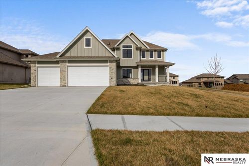 12616 S 78th Ave, Papillion, NE, 68046-5904 | Card Image