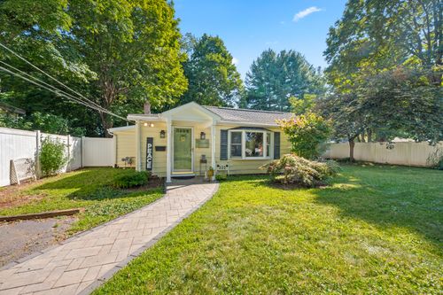 323 Lower Ln, Berlin, CT, 06037-3003 | Card Image