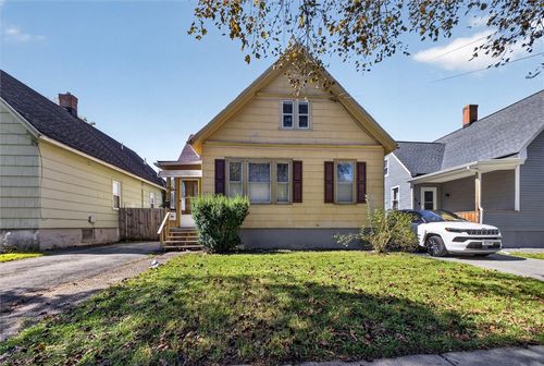 39 Rogers Ave, Rochester, NY, 14606-1826 | Card Image