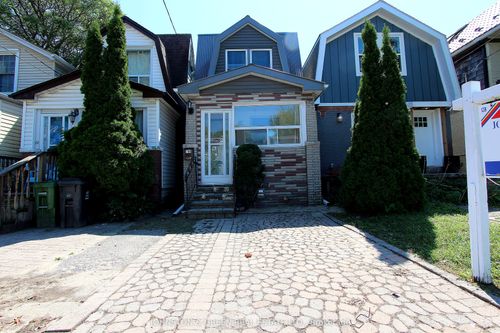 799 Sammon Ave, East York, ON, M4C2E7 | Card Image