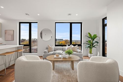 706-1515 Commonwealth Ave, Boston, MA, 02135-3694 | Card Image