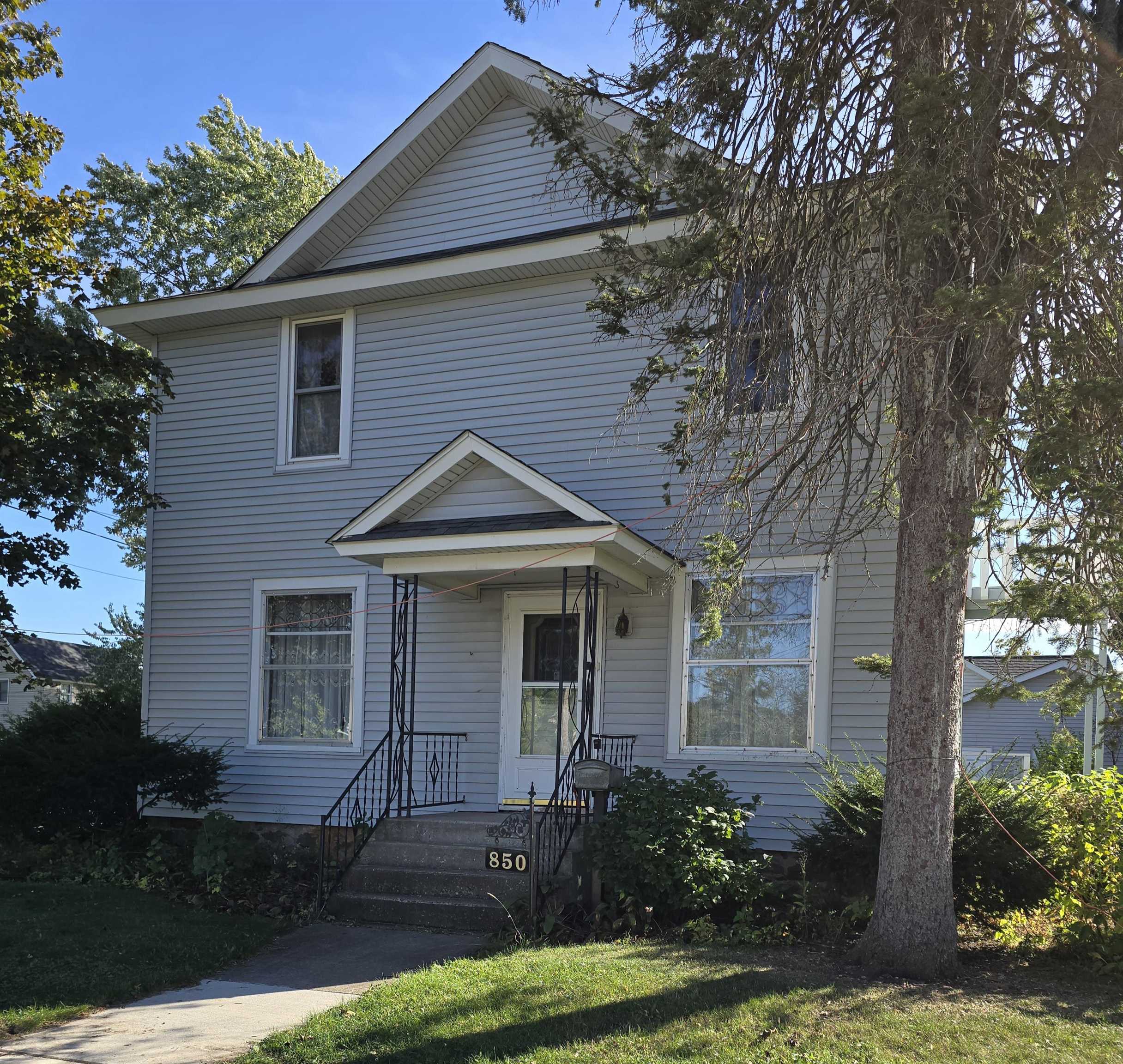 Oak St, Wisconsin Rapids, WI 54494